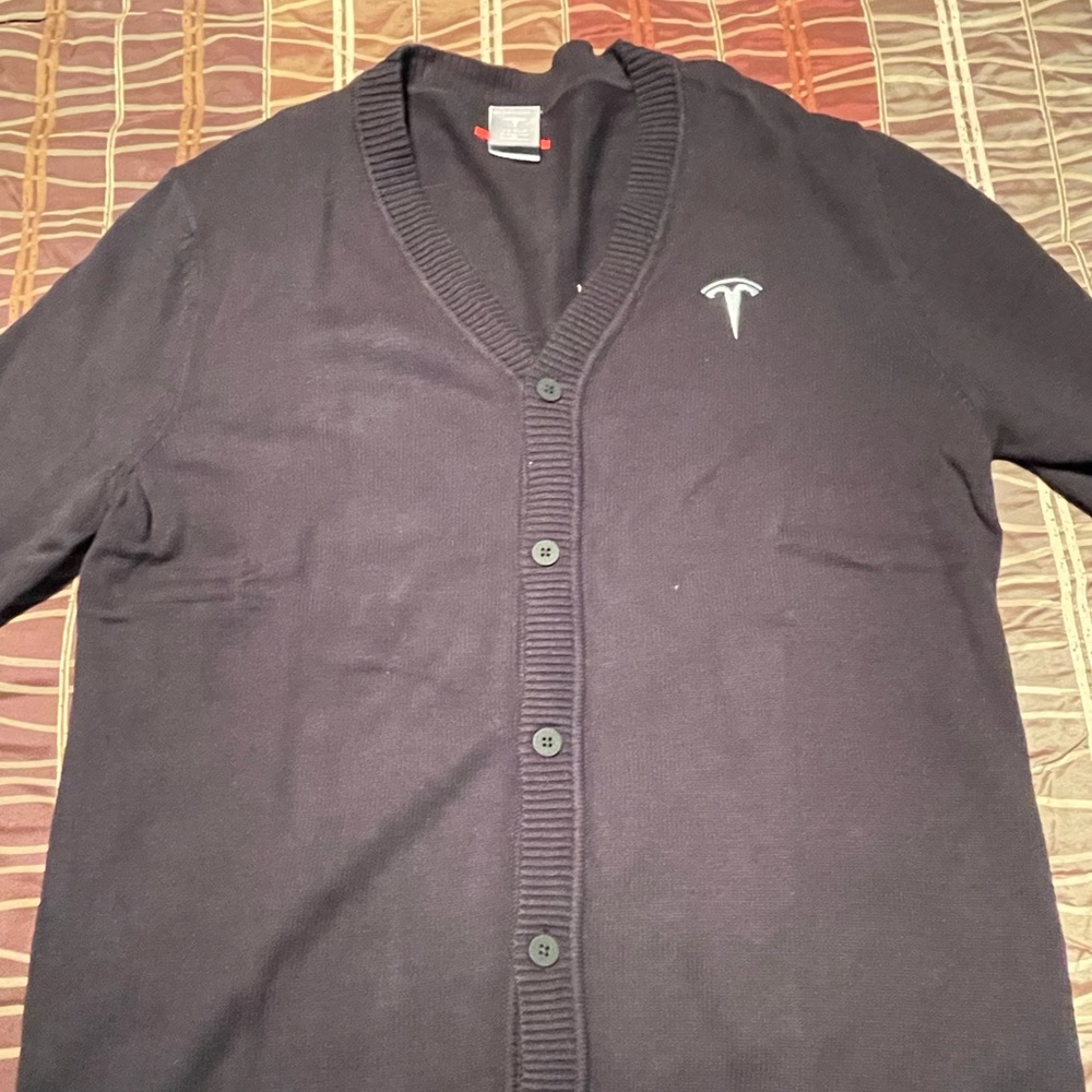 Tesla Cardigan